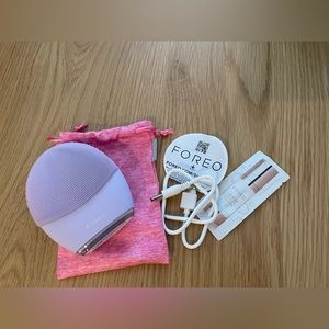 Foreo Facial Wash and Massager
